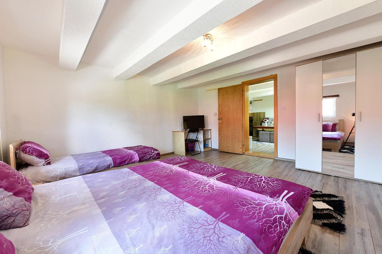 House Luna Rakovica Esterno foto